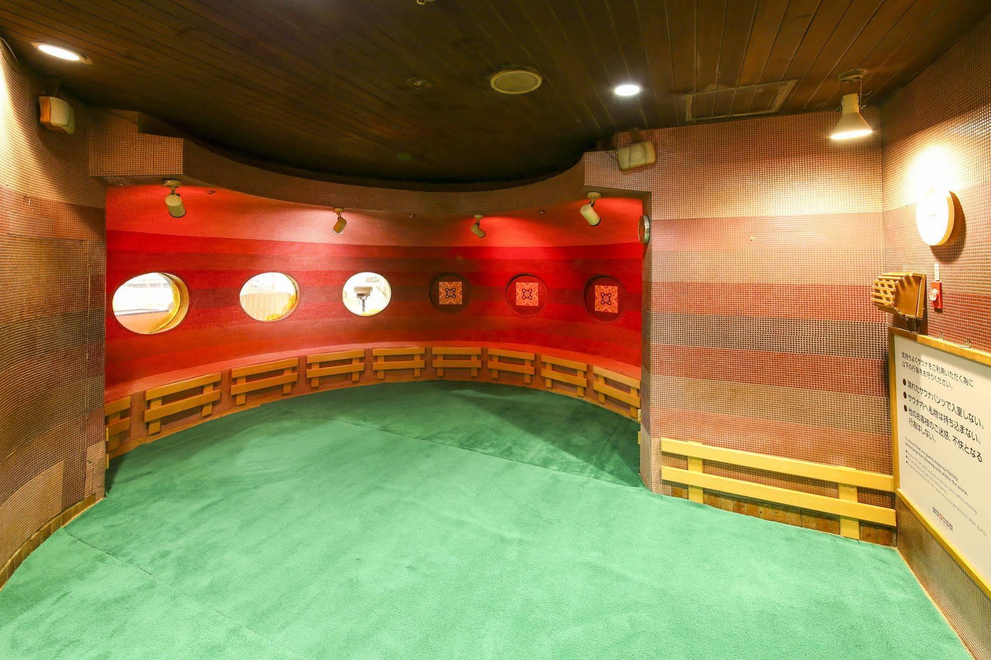 New Japan Capsule Capsule hotel