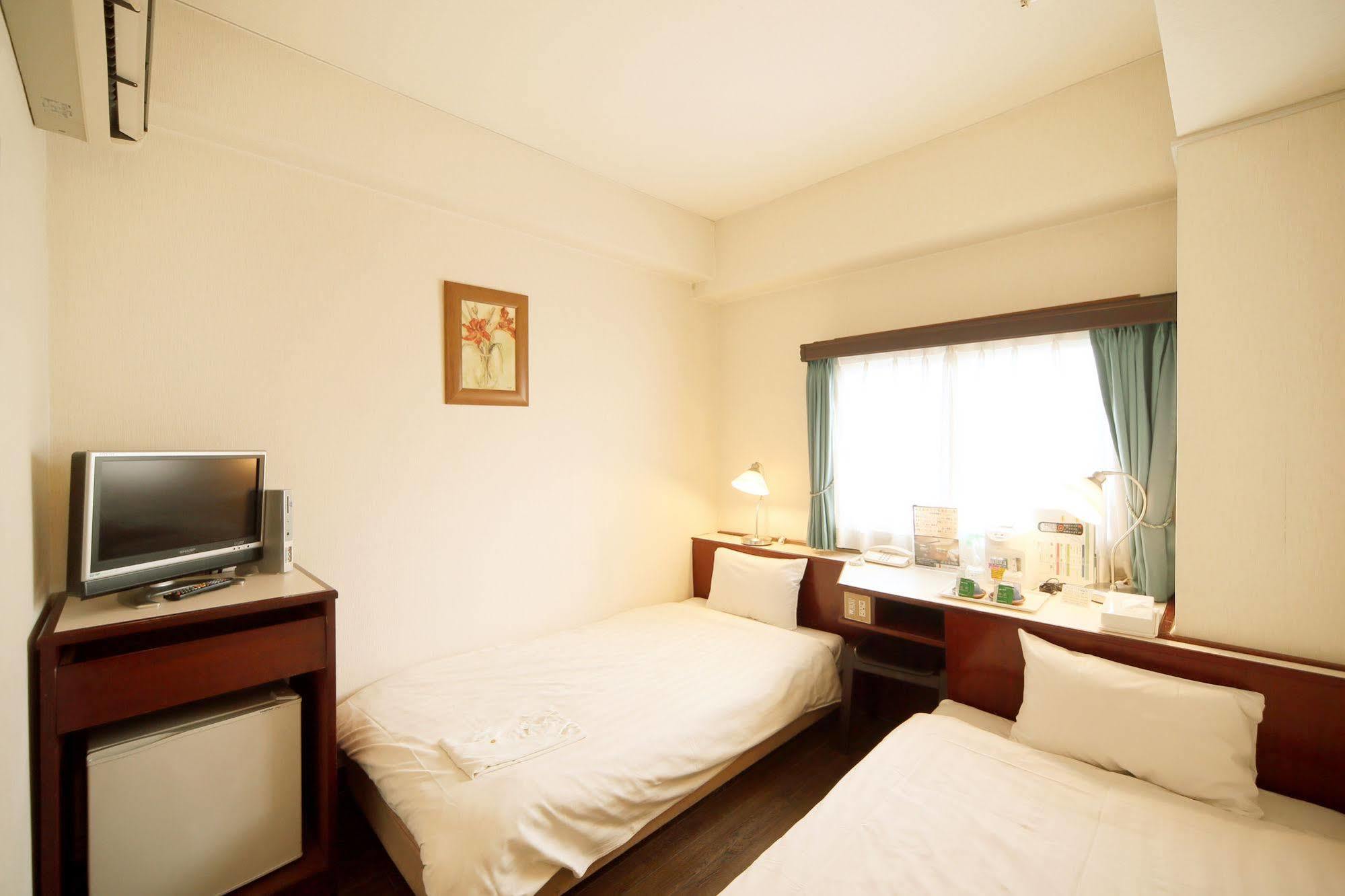 Hotel econômico Humour New Oriental 3*