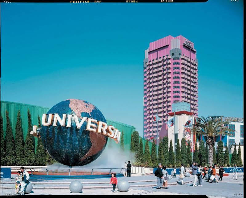 Kintetsu Universal 3*