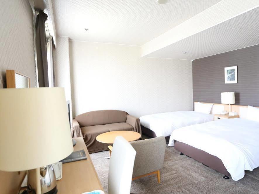 Hotel International House