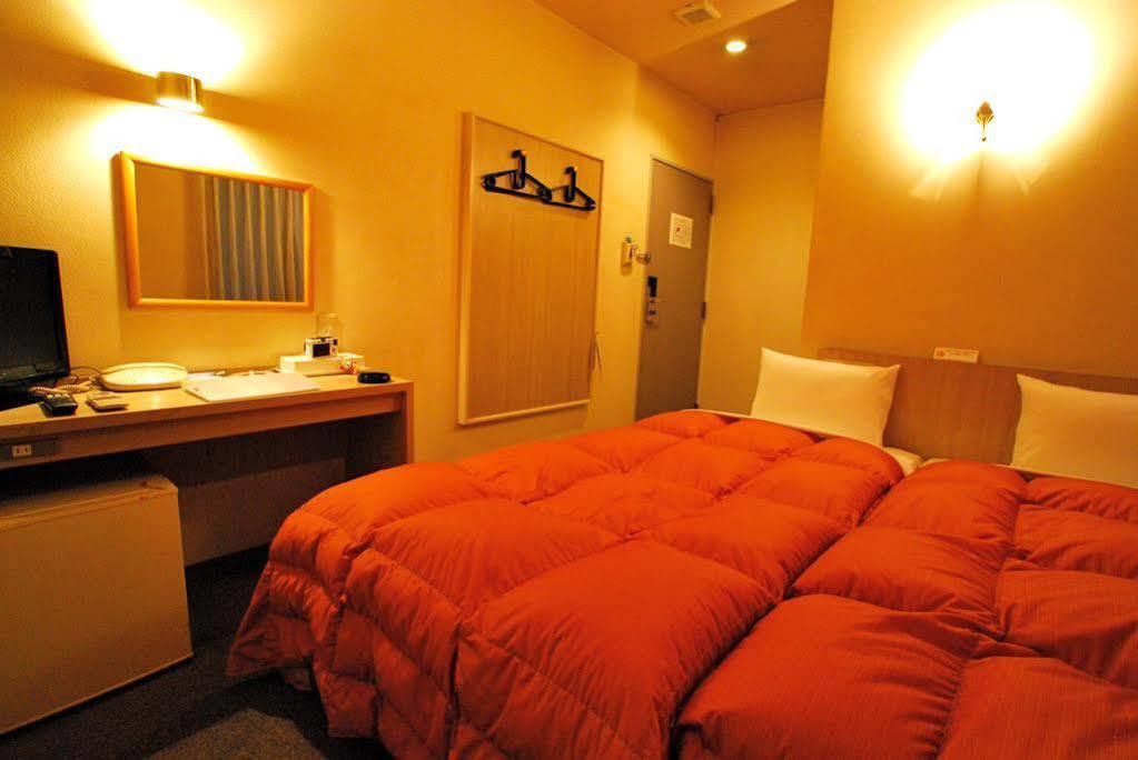 Economy hotel Le Botejour Nanba