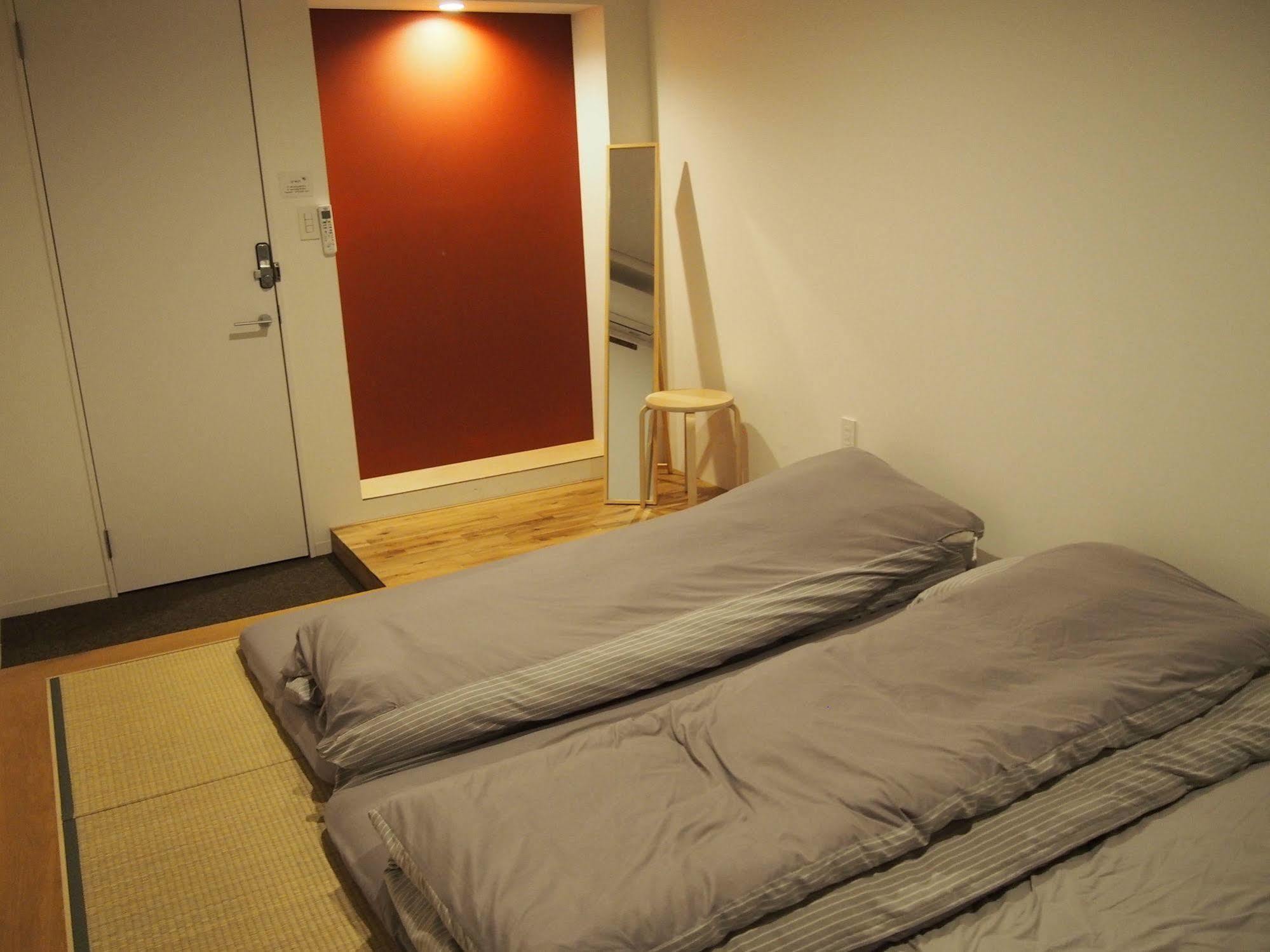 Beehive * Osaka