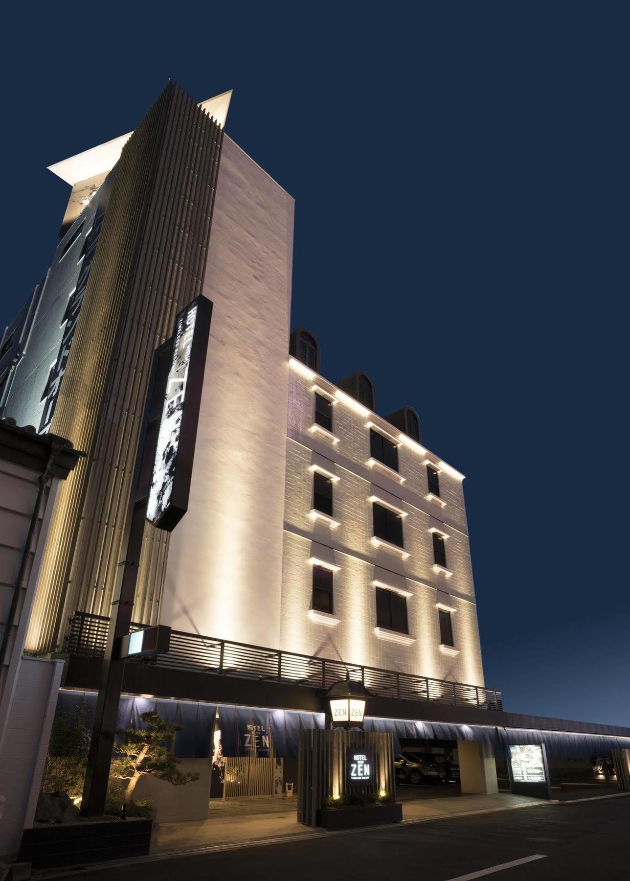 Love hotel Zen (adults Only)