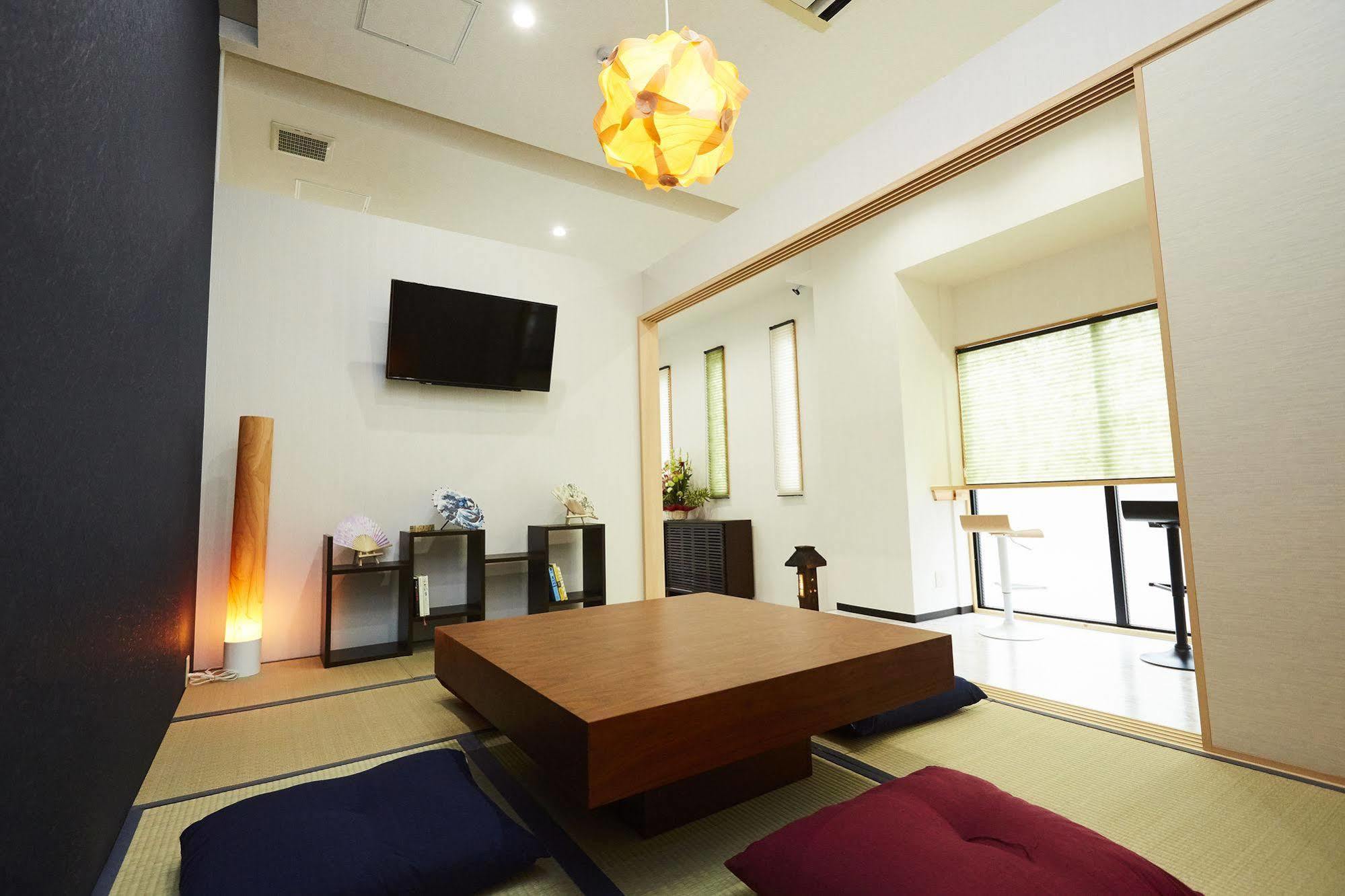 Hostel Gloire Osaka