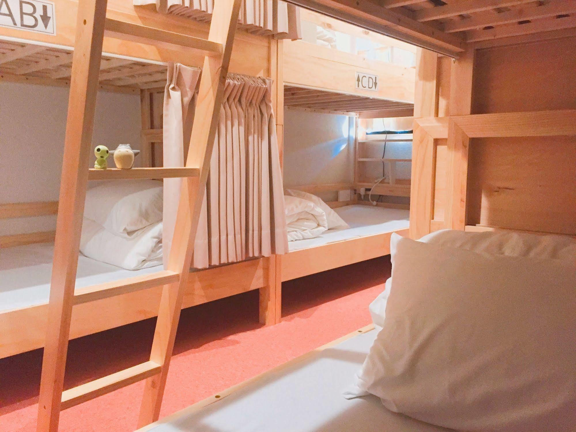 Gloire Hostel Osaka