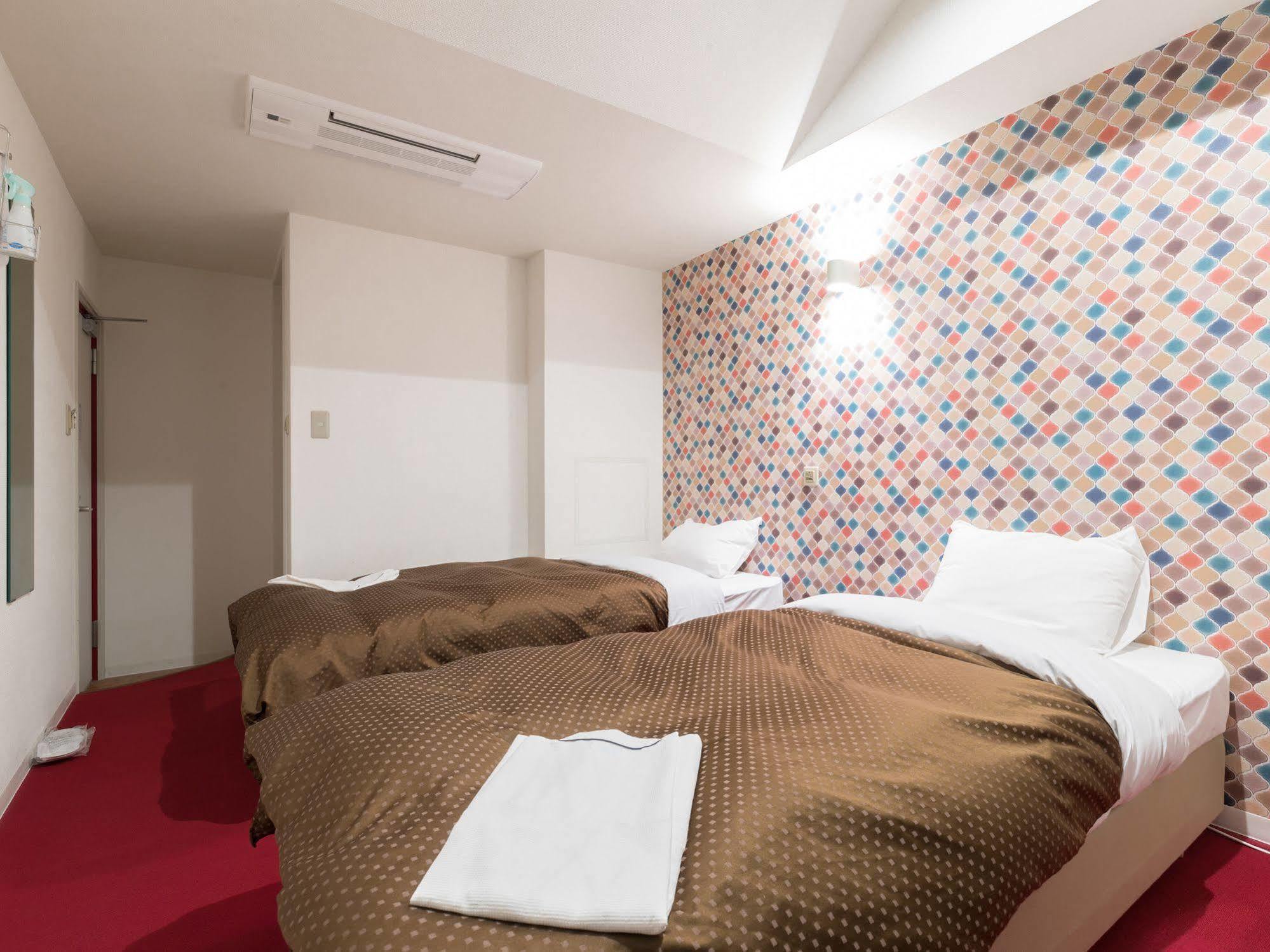 Hotel Art Namba 3*
