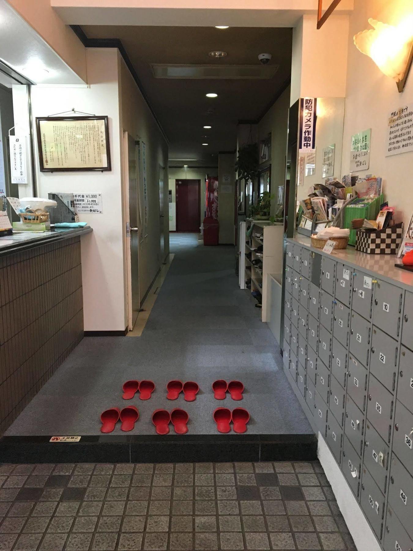 Hotel econômico Business Shinbashi Osaka