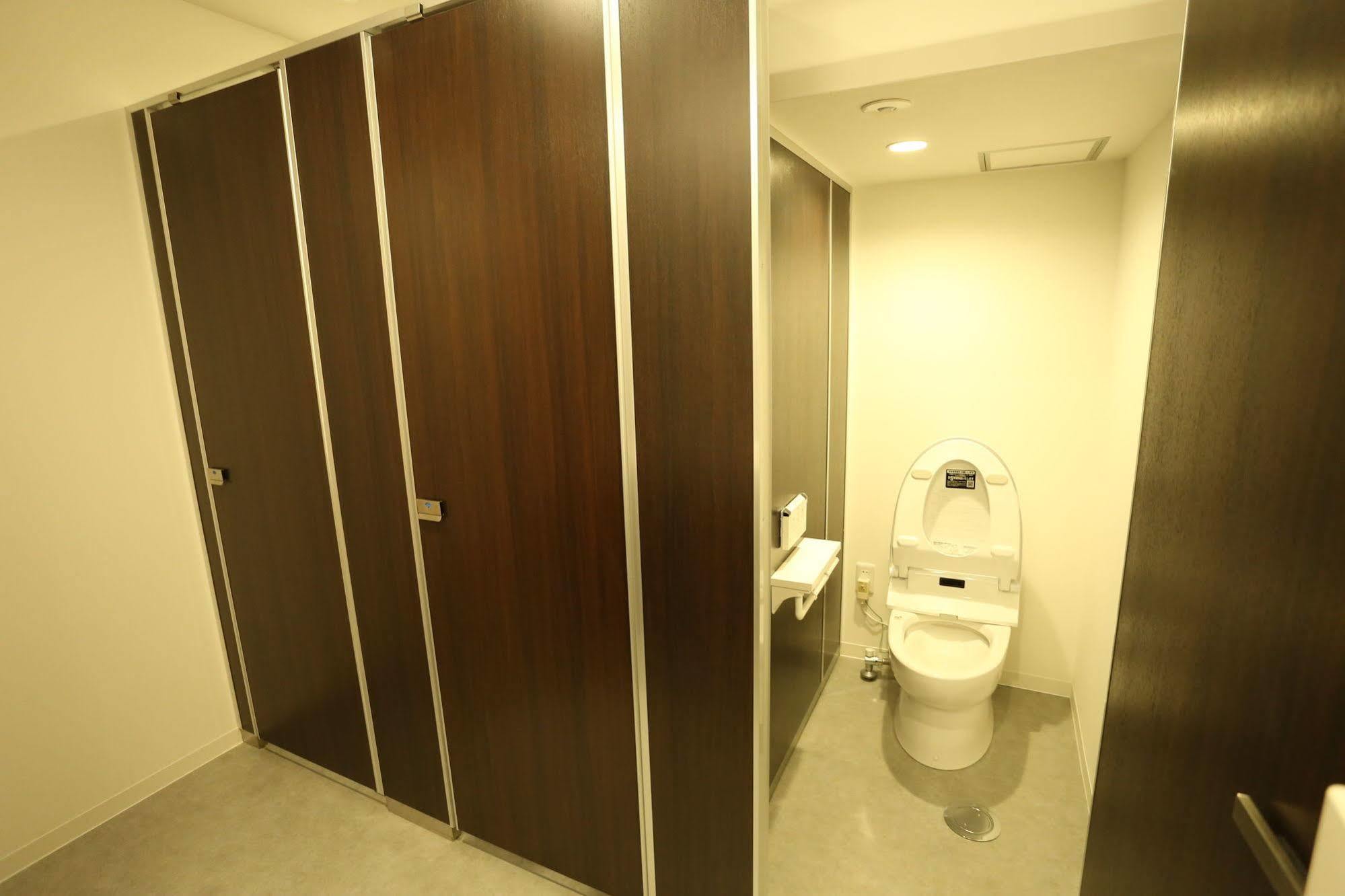 Fuku Namba Hostel