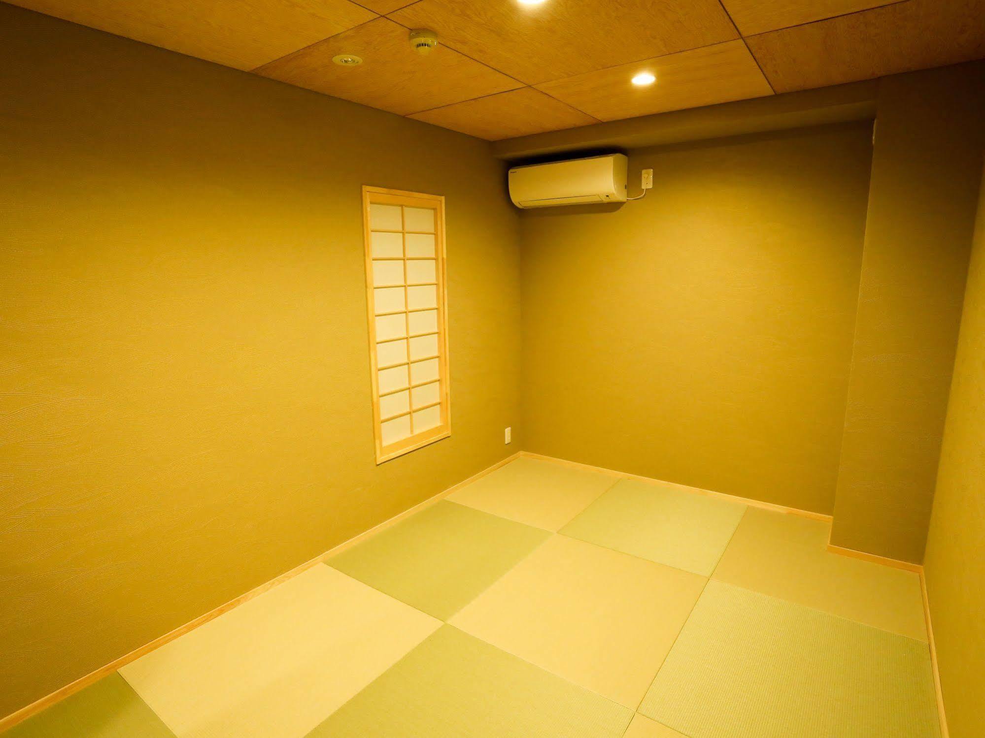 Fuku Namba Hostel Osaka