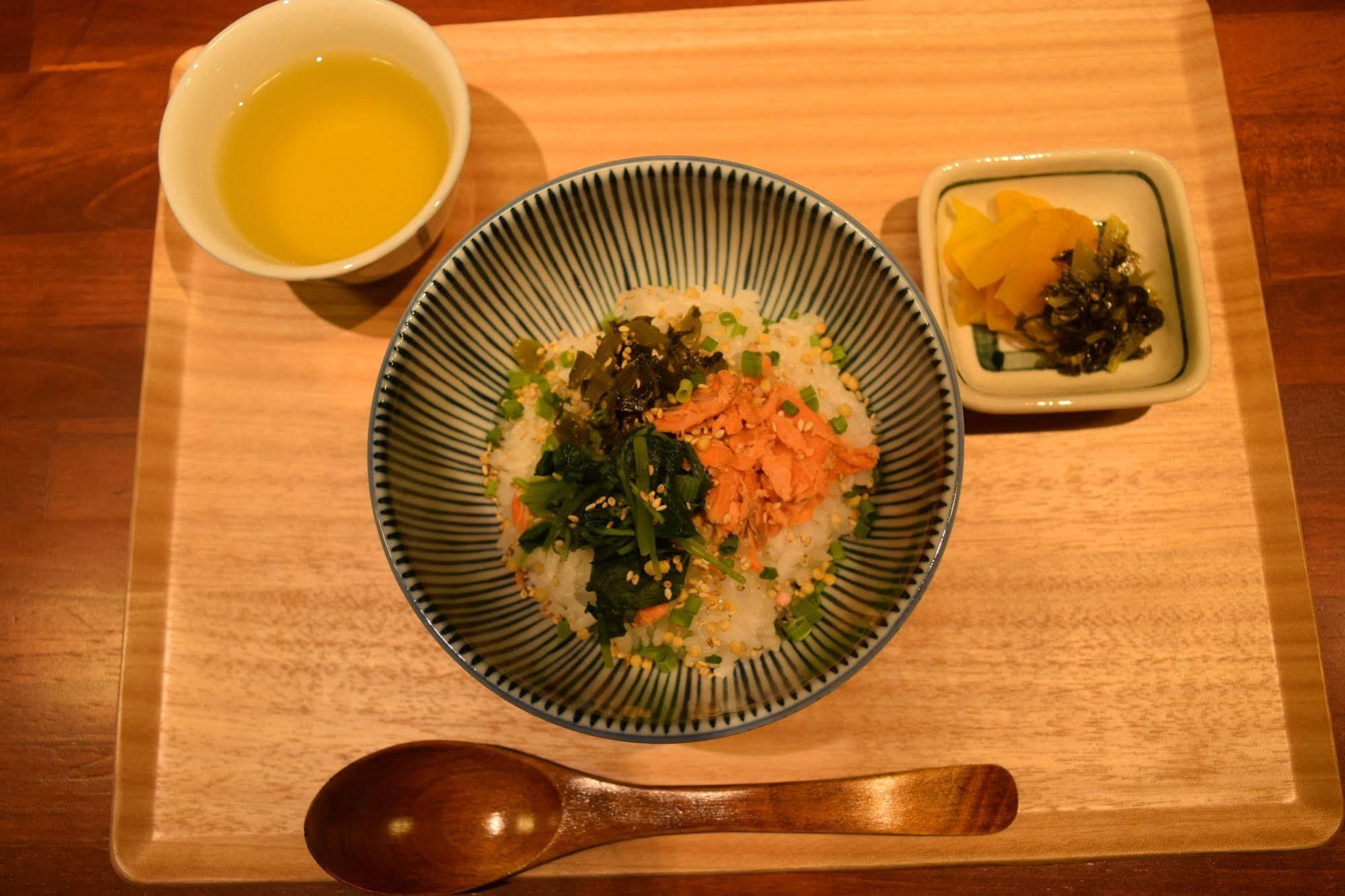 Trad Tsuruhashi 3* Osaka