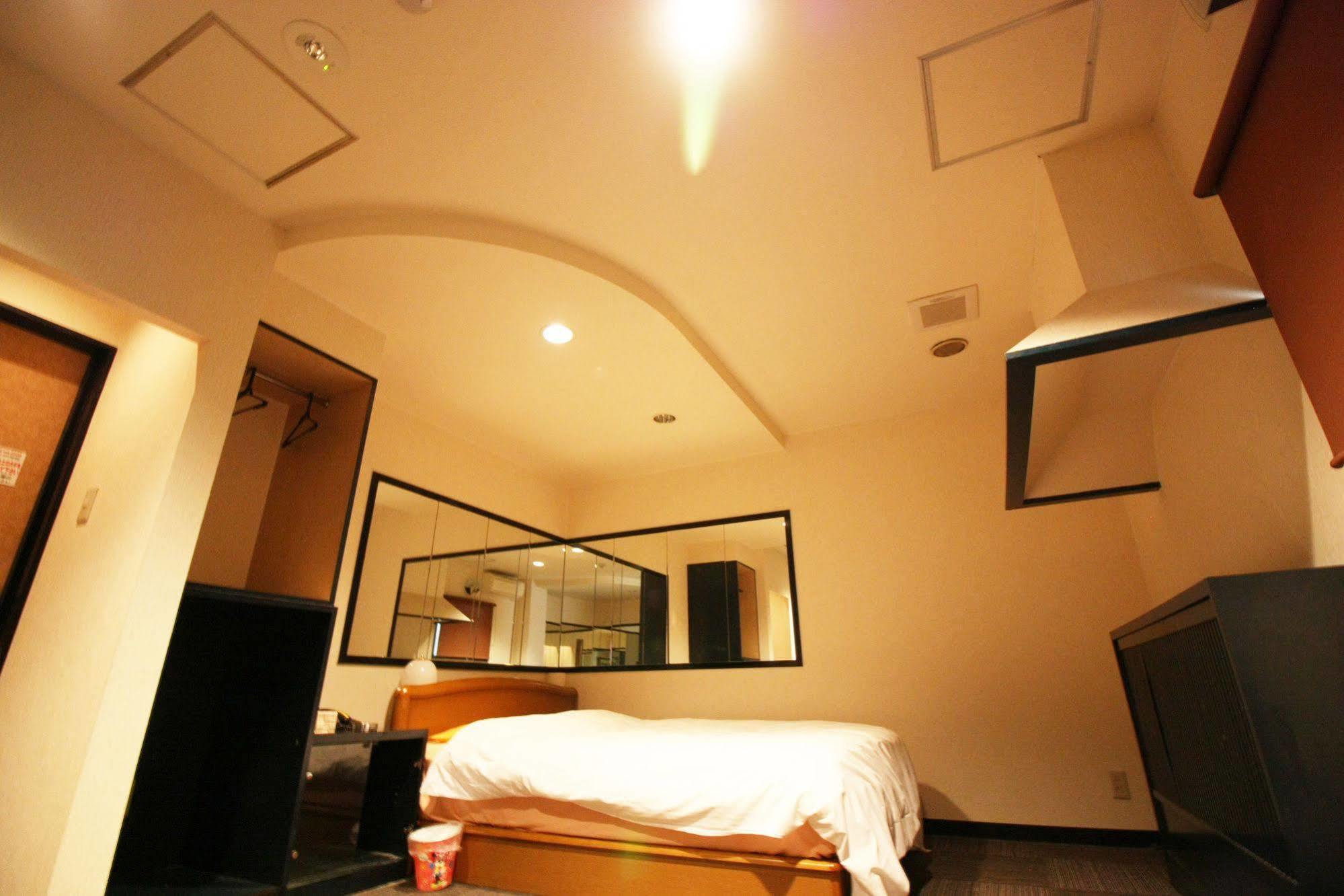 Muse - Adults Only Hotel 2*
