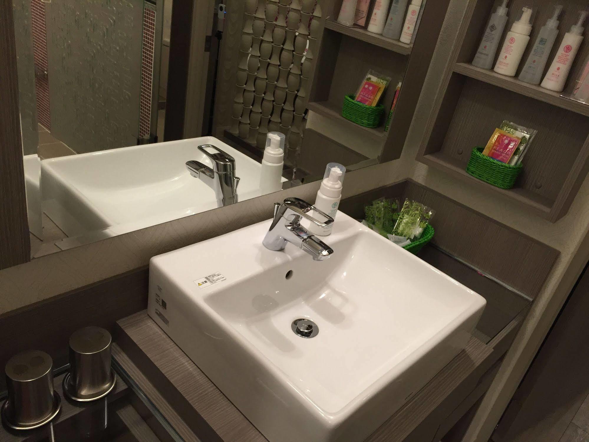 Hotel America Osaka - Adults Only 2*