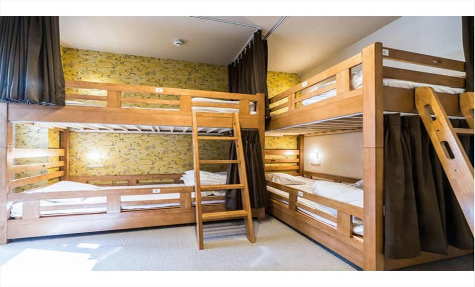 Yadokari Namba Hostel Osaka