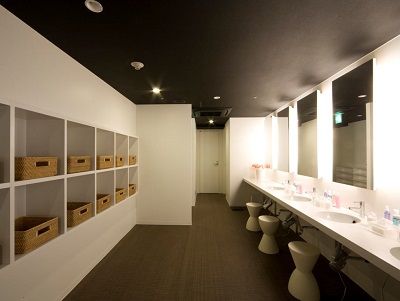 Capsule hotel First Midosuji Namba