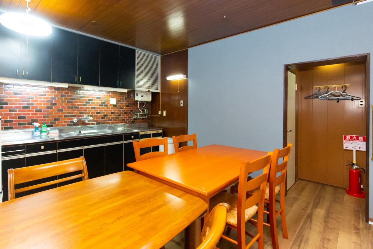 Wakaba So Apartment *