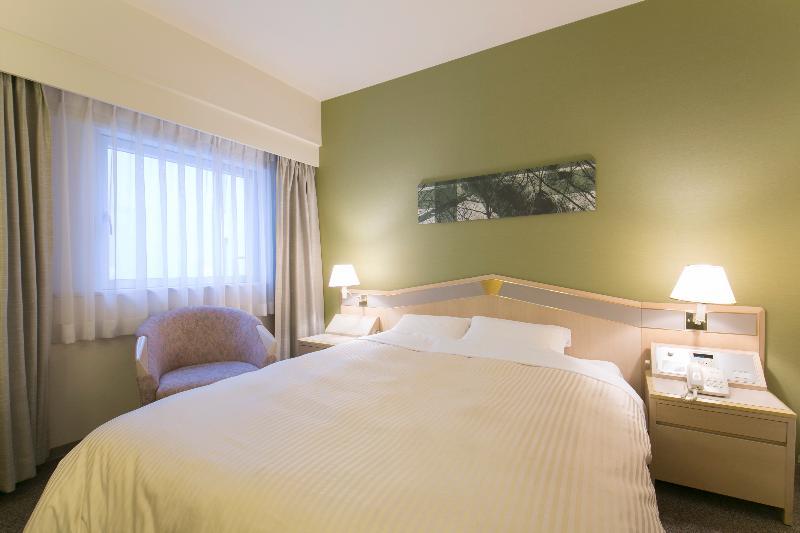Shin Washington Plaza Hotel 3*