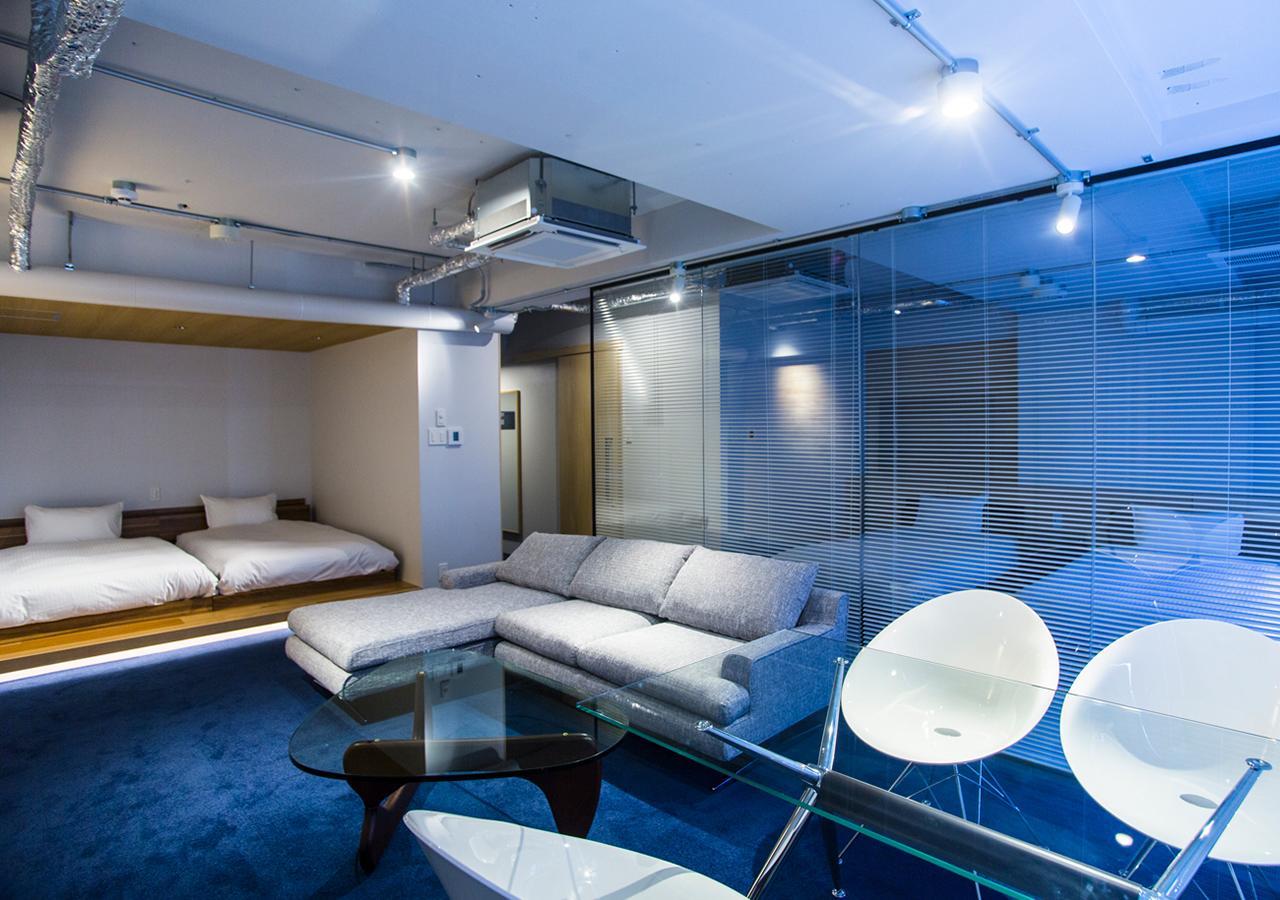 Hostel In The Amemura *