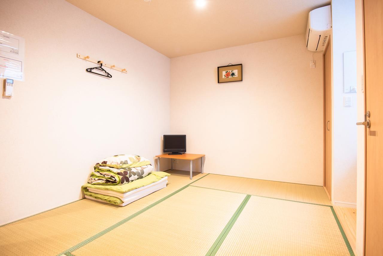 Sayuri Tengachaya Ekimae Homestay *