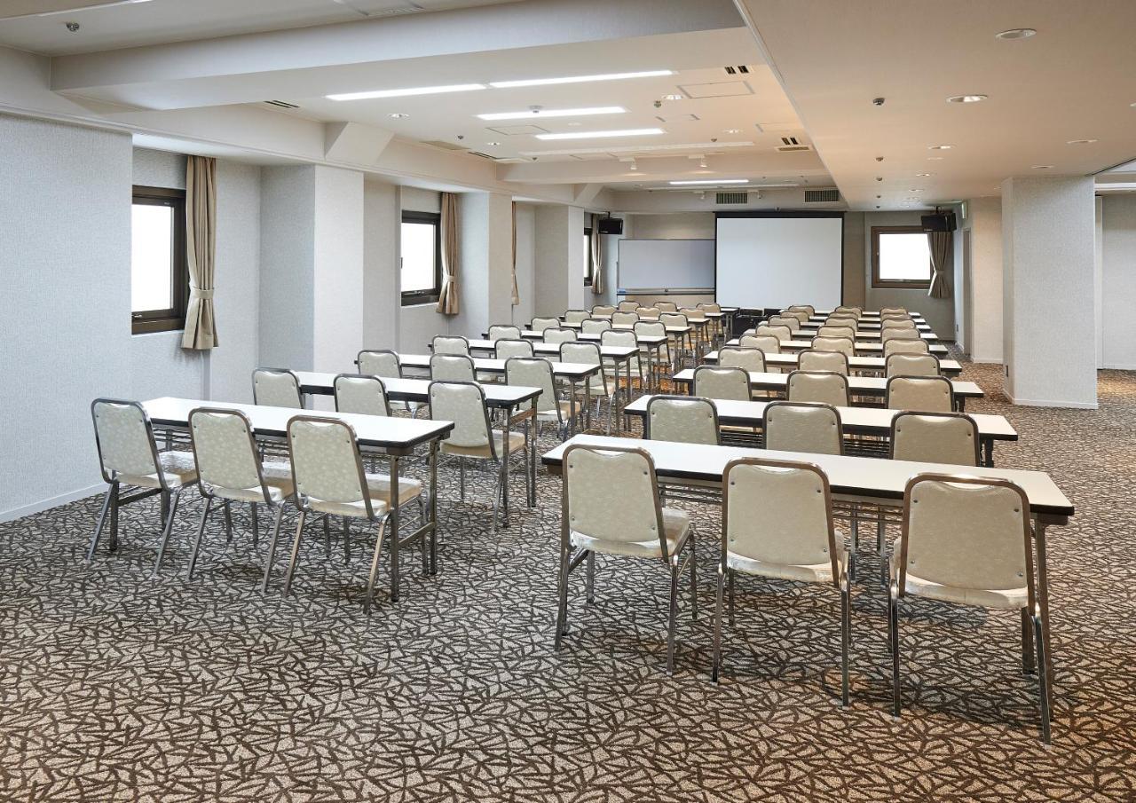 Hotel Consort Shin-osaka 4*