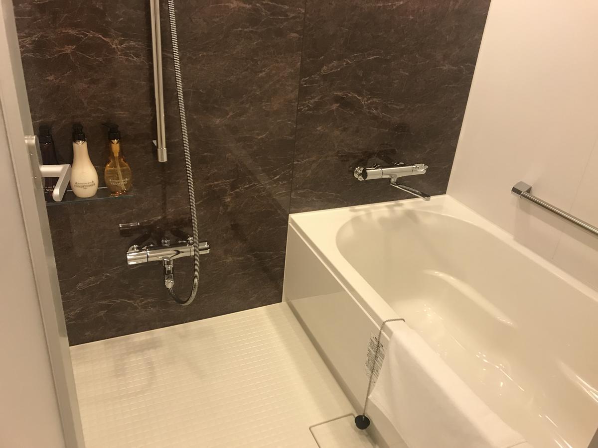 Hotel Wbf Namba Ebisu 4*