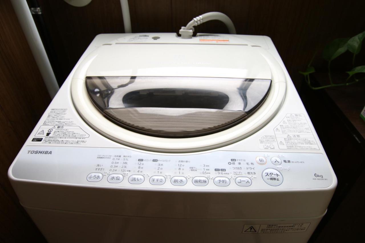 2 Floors Japanese Style, Direct To Kix, 10mins Train To Namba, 5mins Walk To Stn , 2-6ppl Holiday home *