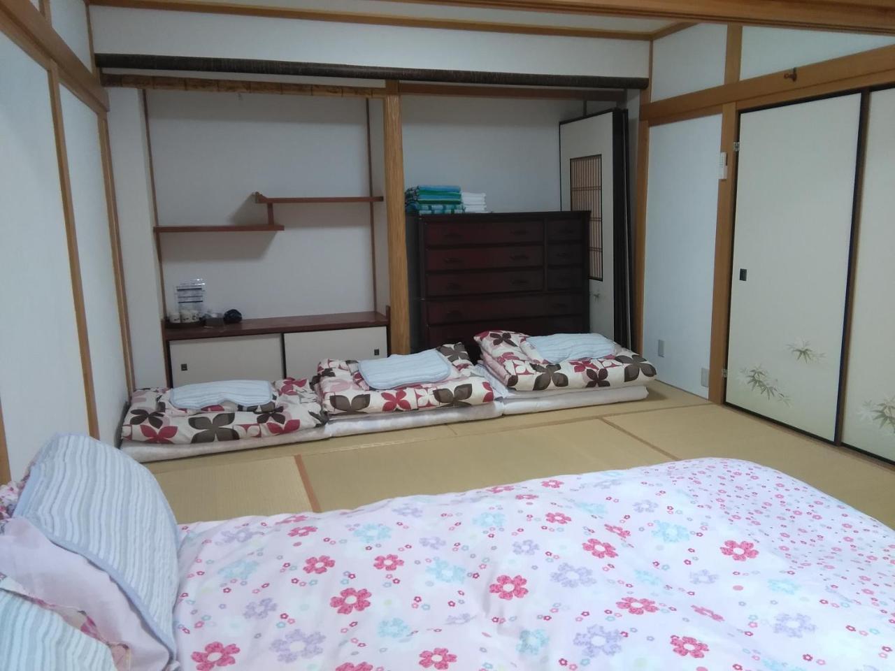 Kuma House Guest house Osaka