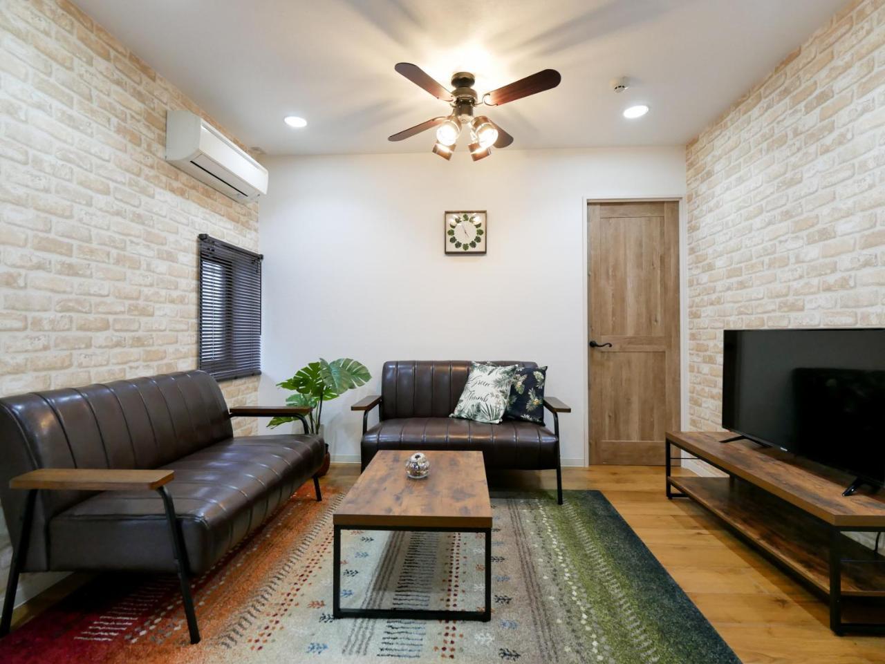 Sakura Coco Apartment *