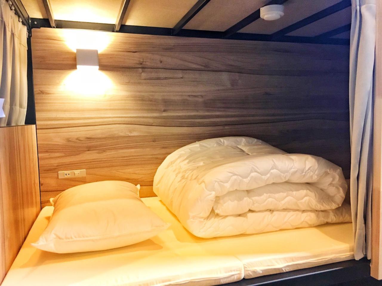 Namba Hive Hostel *
