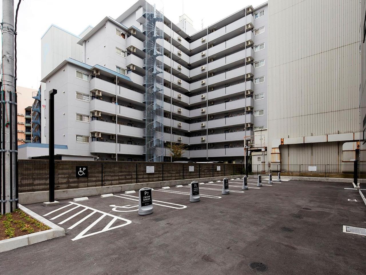 Hotel Androoms Shin-osaka 3*