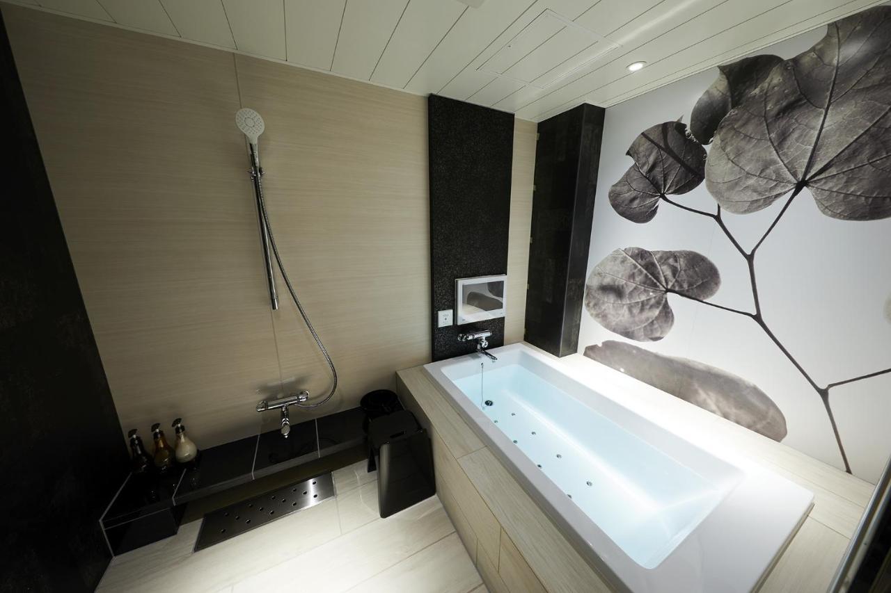 Sen (adults Only) Love hotel