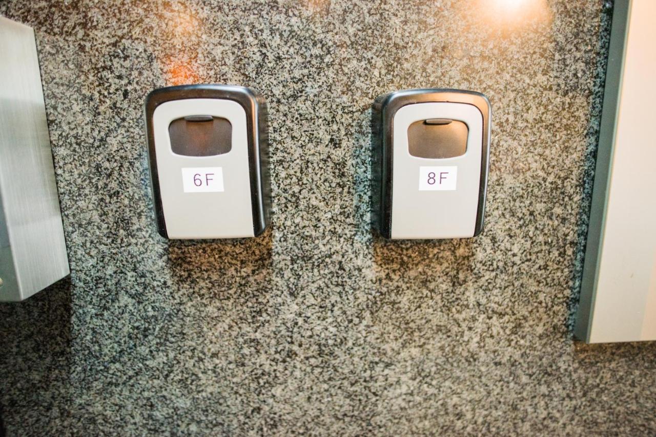 East End Building - Self Check-in Only Osaka