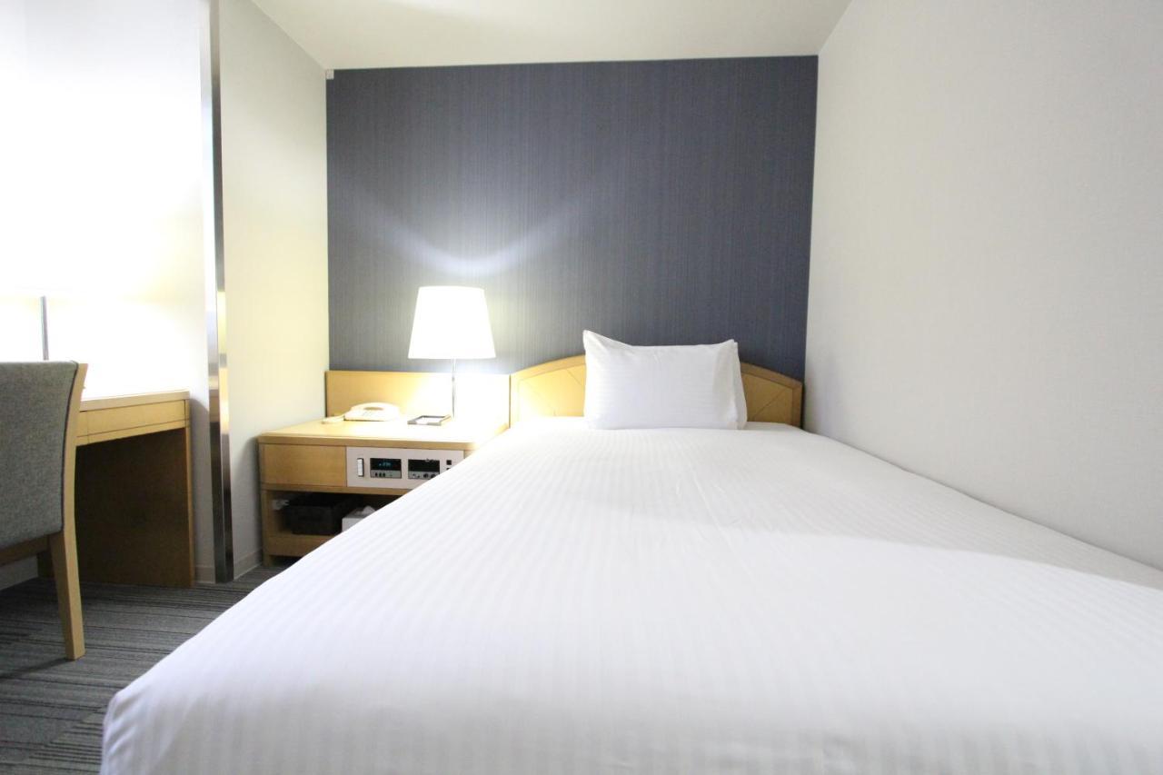Surestay By Western Shin-osaka