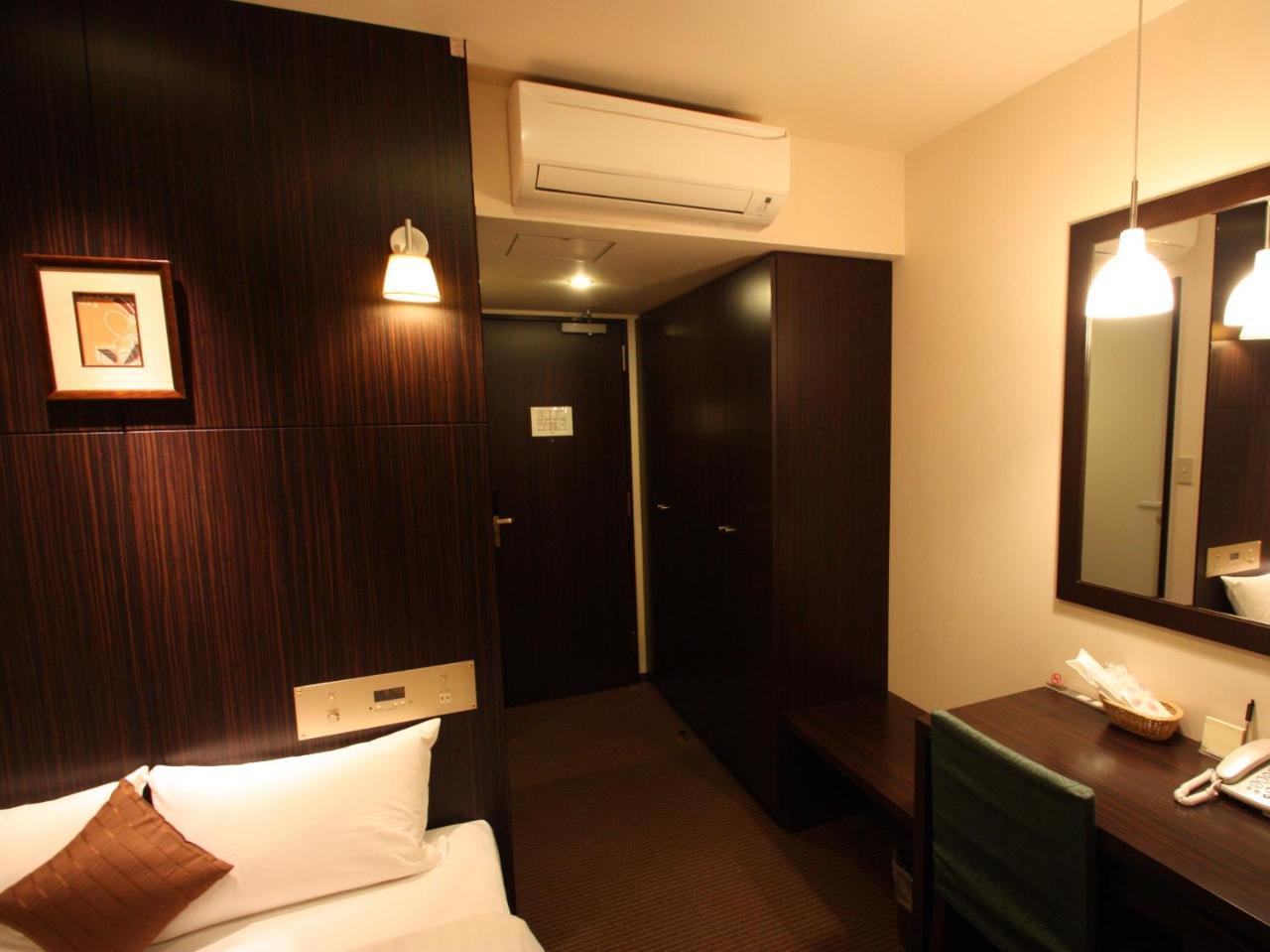 Hotel econômico Crossover Osaka