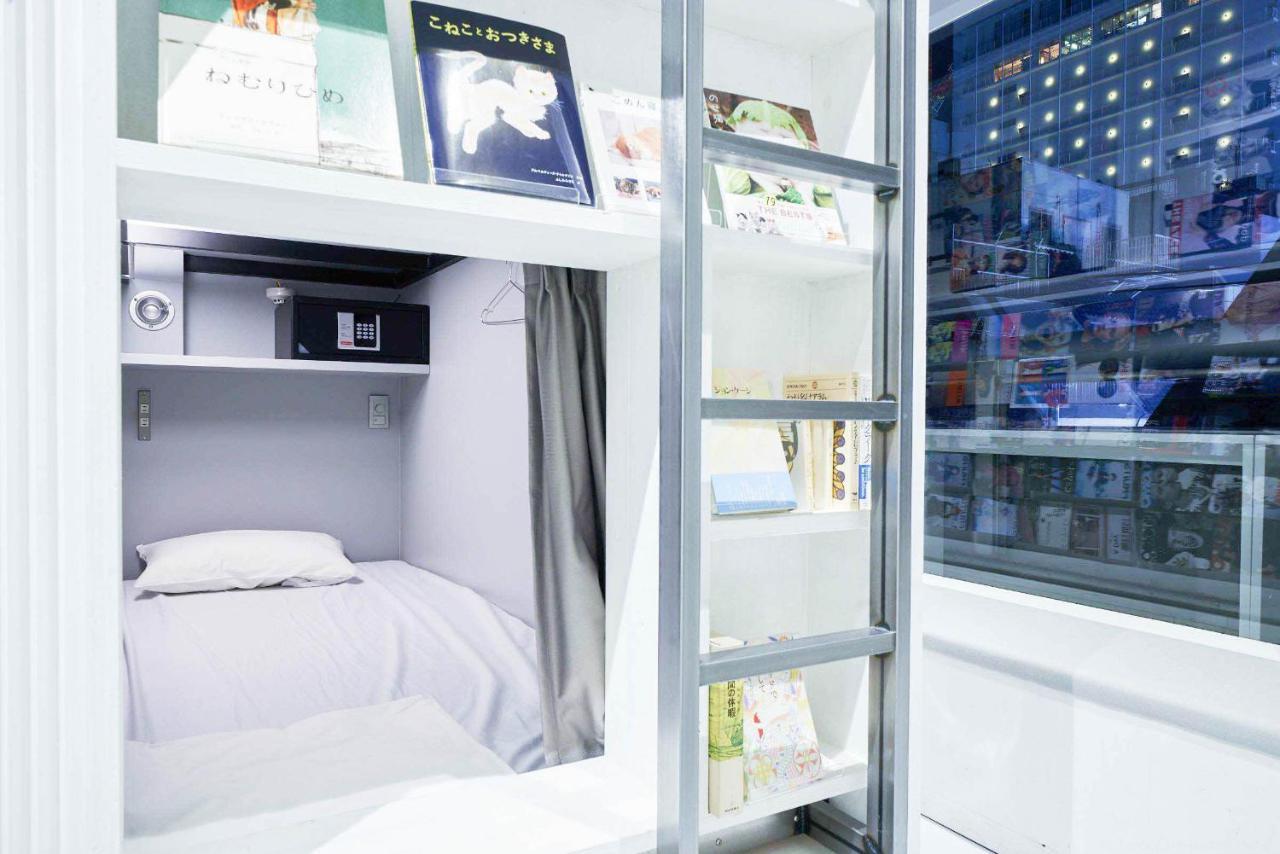 Book And Bed Tokyo Shinsaibashi Hostel