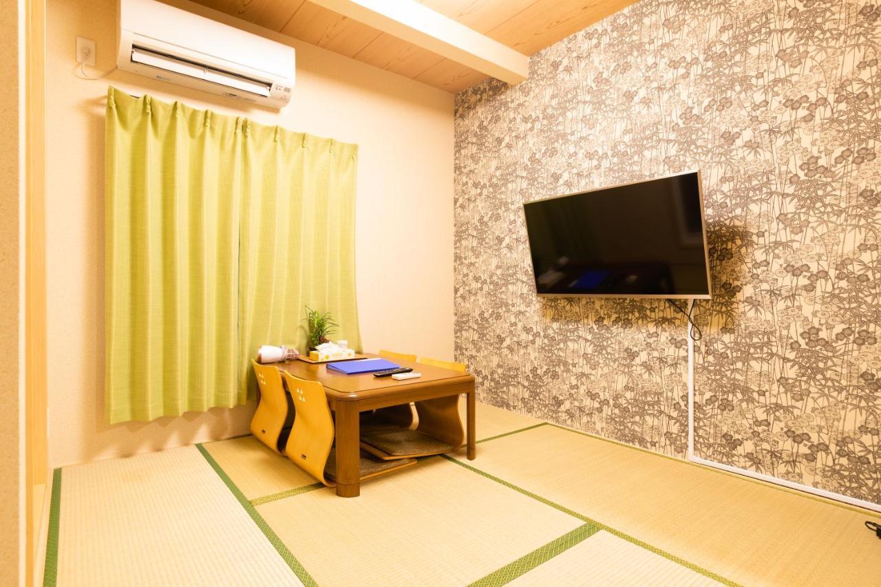 Holiday home Shirakabanoyado-keigetsu Osaka