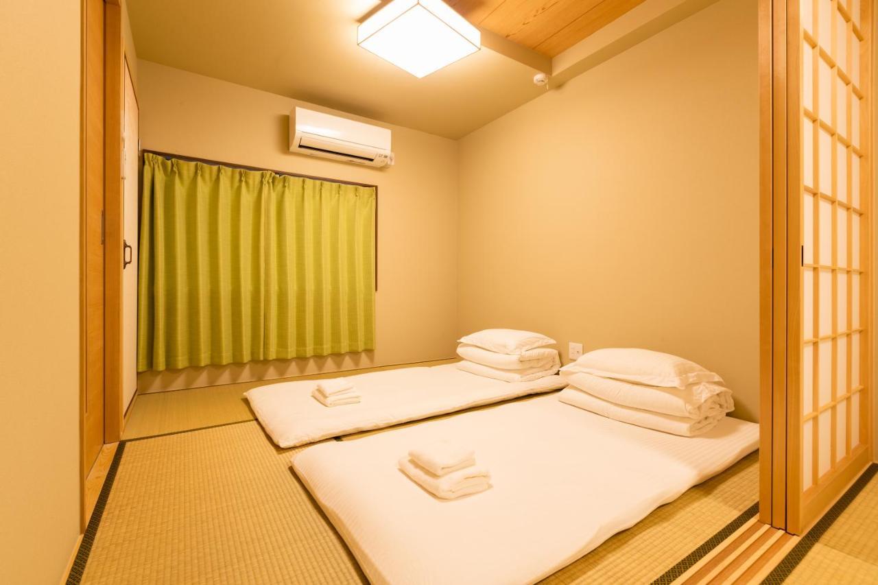 Shirakabanoyado-keigetsu *