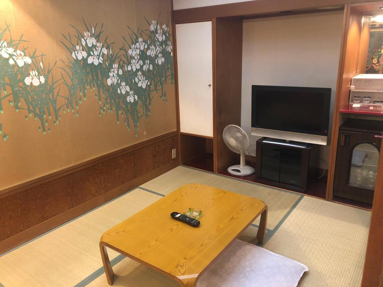 Love hotel L.road (adults Only) Osaka