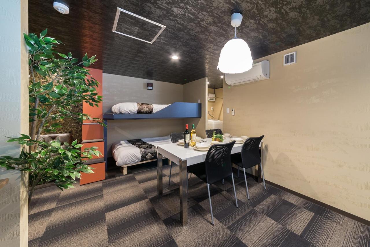 Apartment Doma Fukushima 大阪梅田1分/難波9分/関西空港直通 Osaka