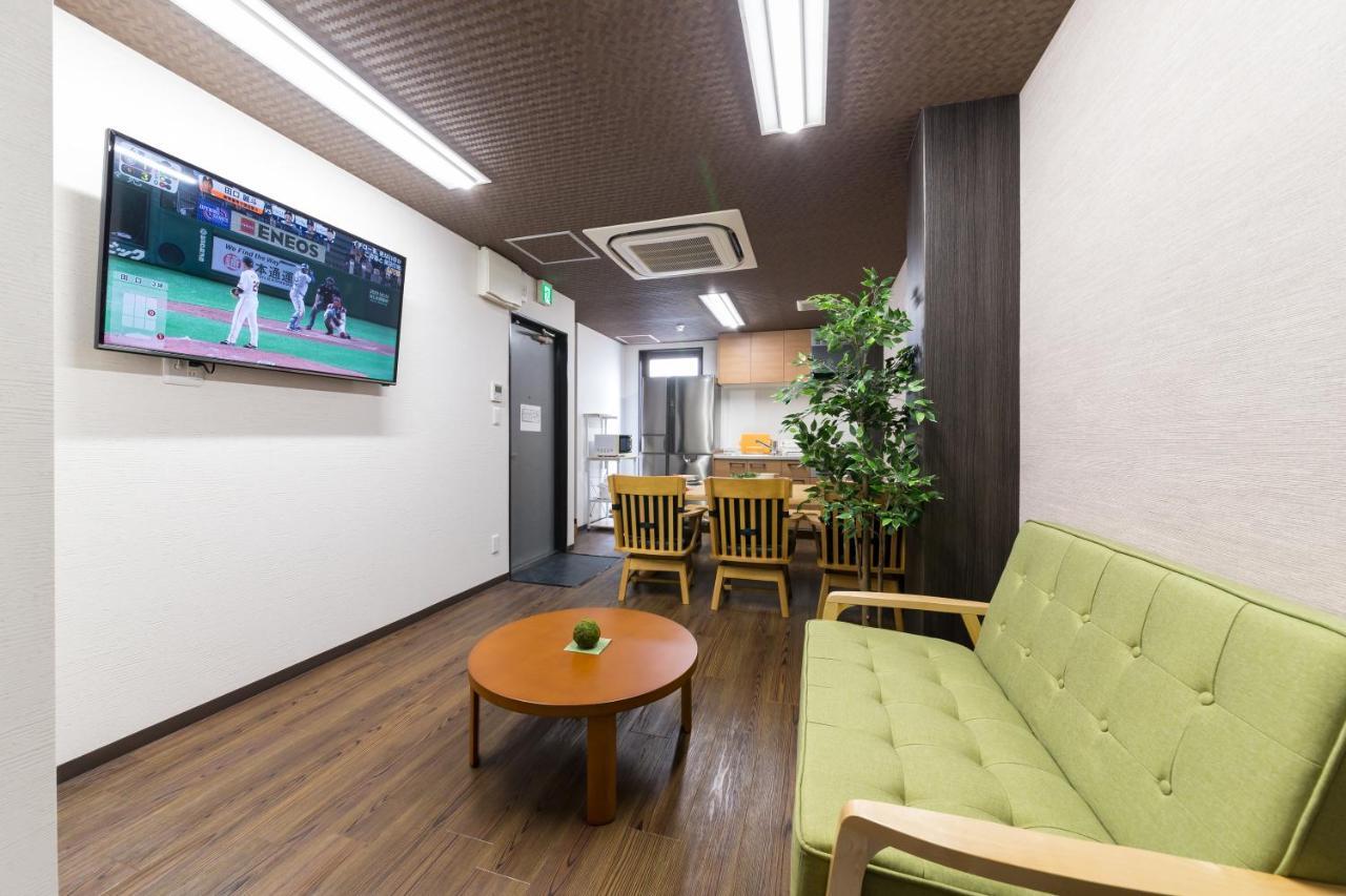 Doma Fukushima 大阪梅田1分/難波9分/関西空港直通 Apartment