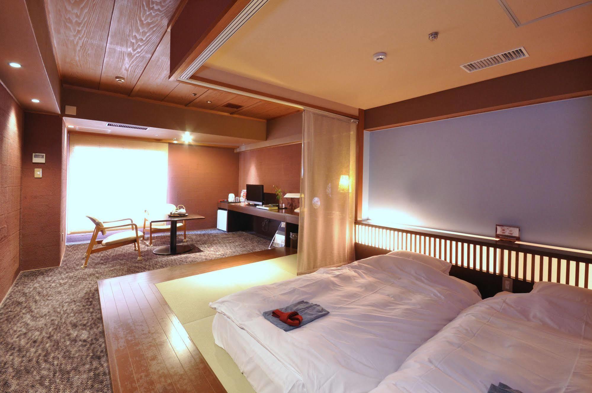 Ichiei Hotel Osaka