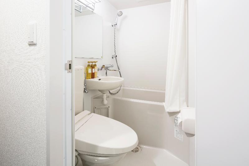Hotel Mystays Shinsaibashi East 3*