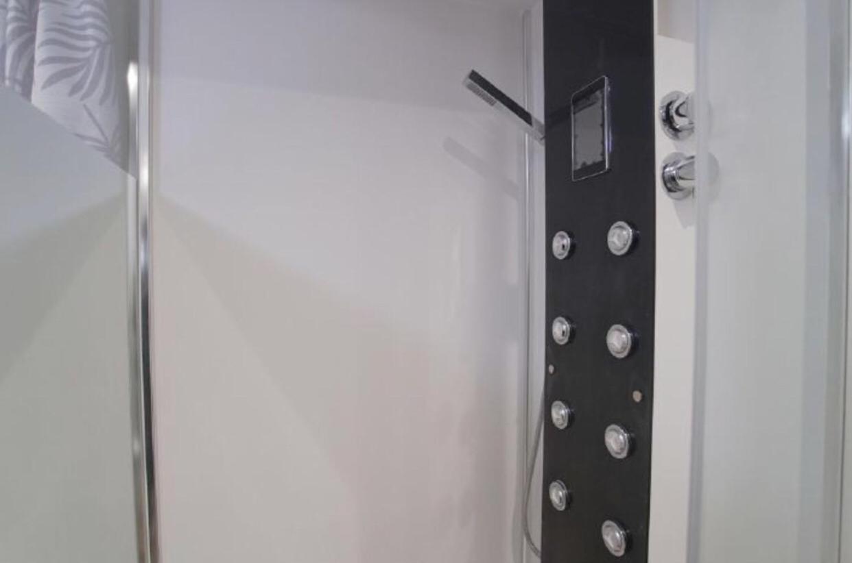 Homestay International Exchange House Zio IV 東小橋 *