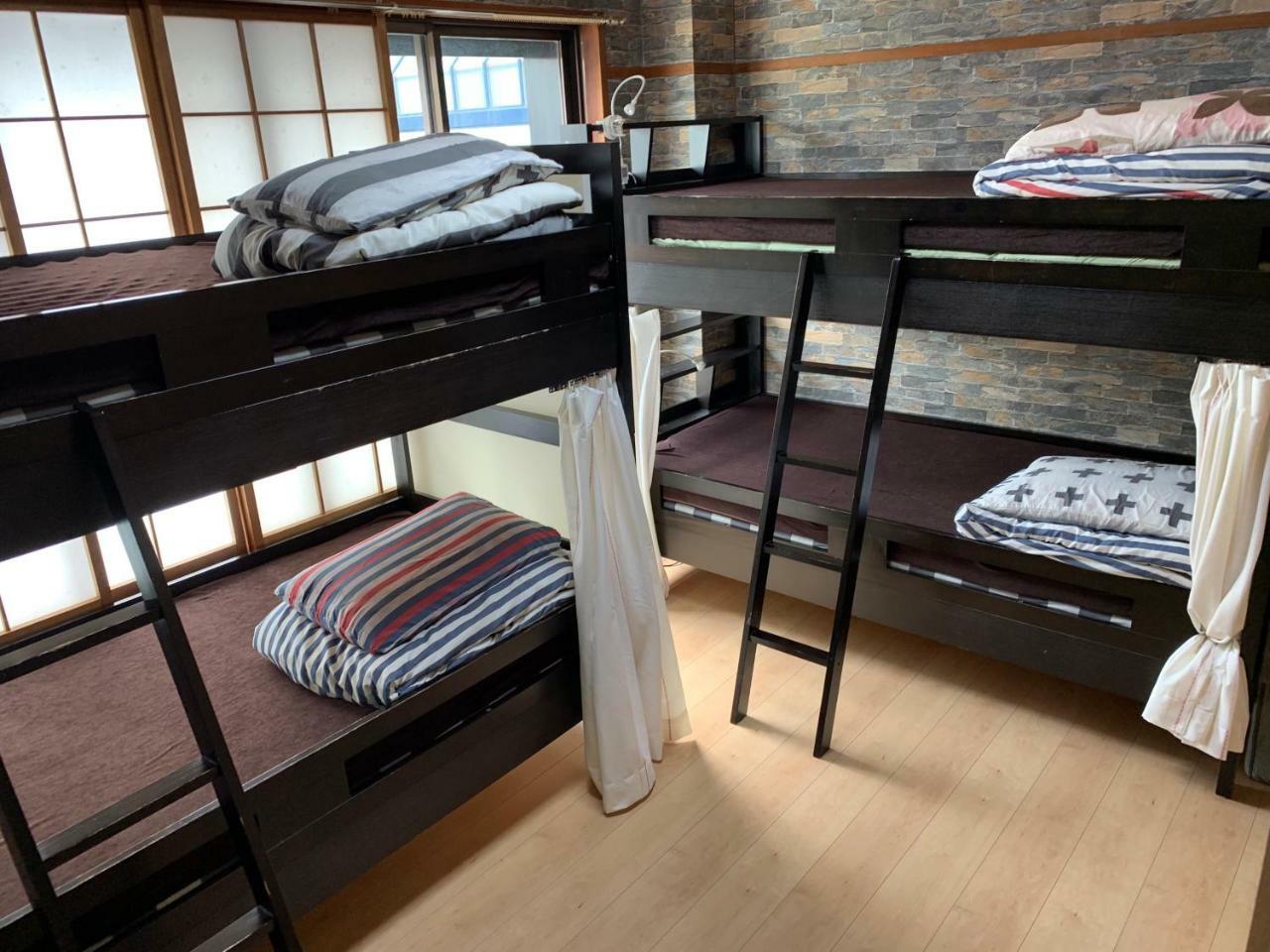 Maru House Guest house