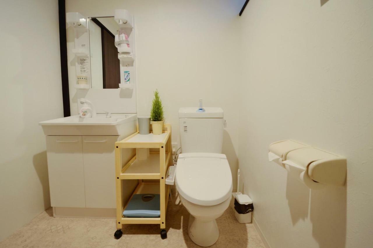 Holiday home Yamato Family House - 2 Floors | 3 Bedrooms Osaka