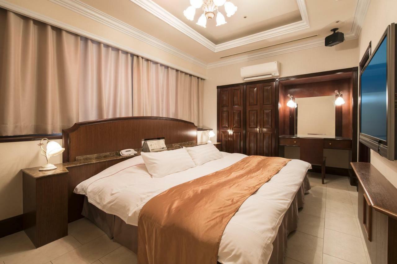 Alps (adults Only) 3*