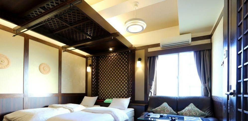 Kanade Shinsaibashi 3* Osaka