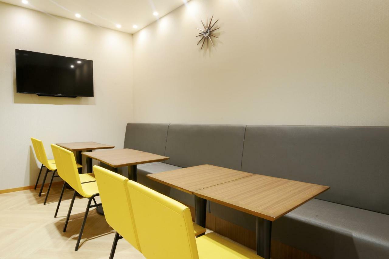 Hotel Red Roof & Namba Nipponbashi 3*