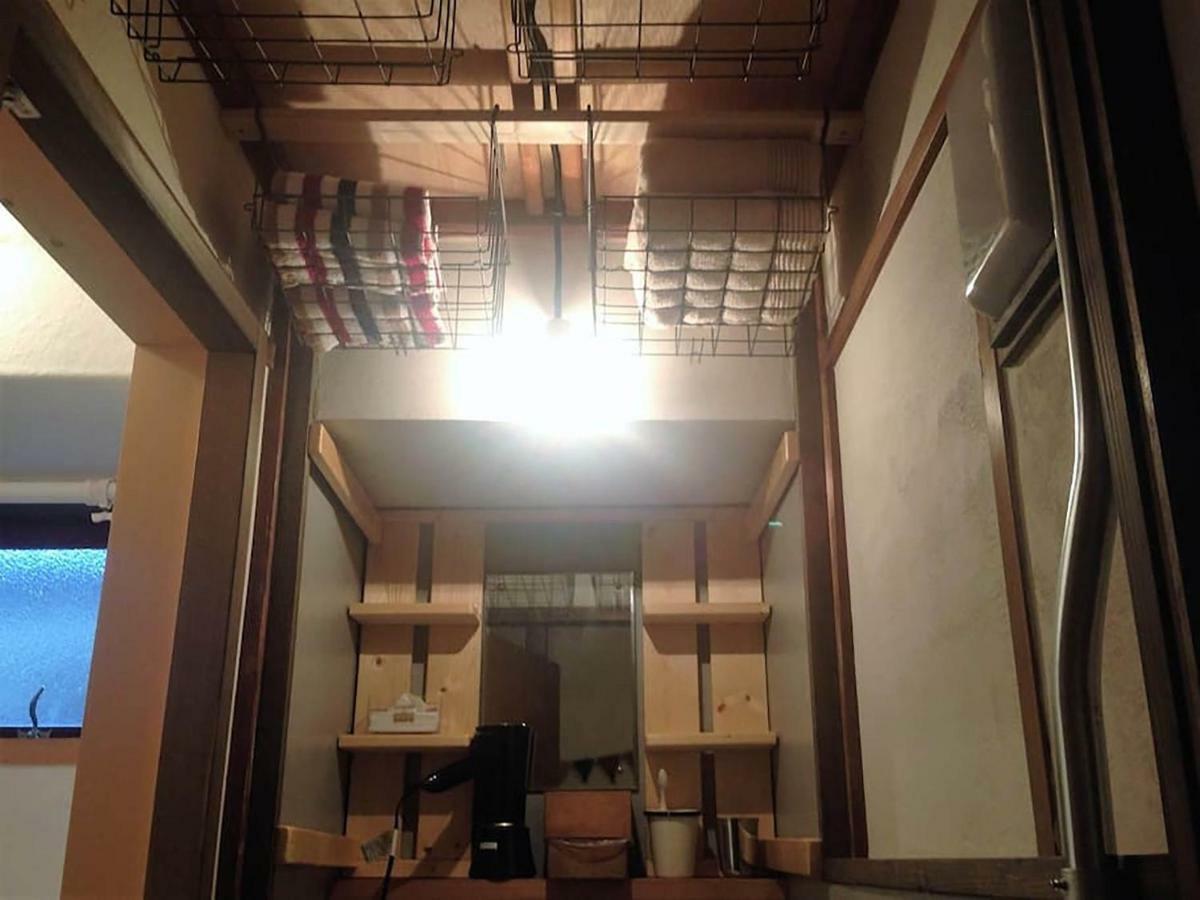 Bar併設の仕掛け満載忍者ハウス!wi-fi!天王寺電車で15分!帝塚山四丁目駅3メートル! Apartment Osaka