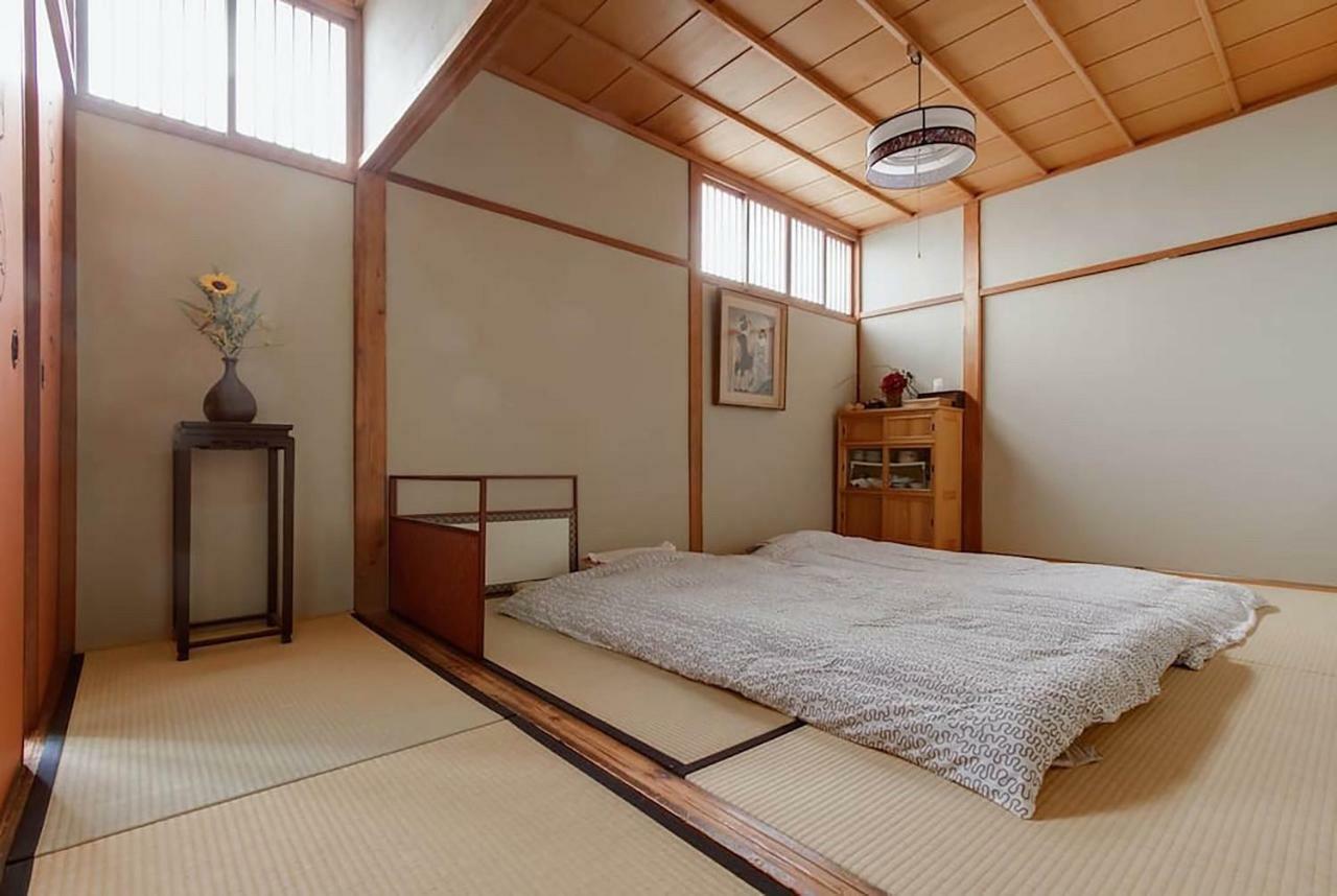 Apartment Bar併設の仕掛け満載忍者ハウス!wi-fi!天王寺電車で15分!帝塚山四丁目駅3メートル! *