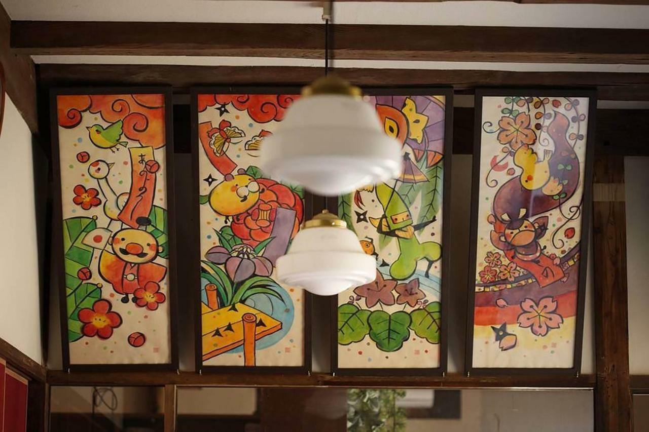 Apartment Bar併設の仕掛け満載忍者ハウス!wi-fi!天王寺電車で15分!帝塚山四丁目駅3メートル! Osaka